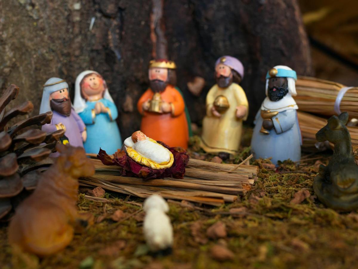 Essential Oils of the&nbsp;Epiphany